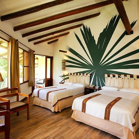 Villa Maya Flores Exterior foto