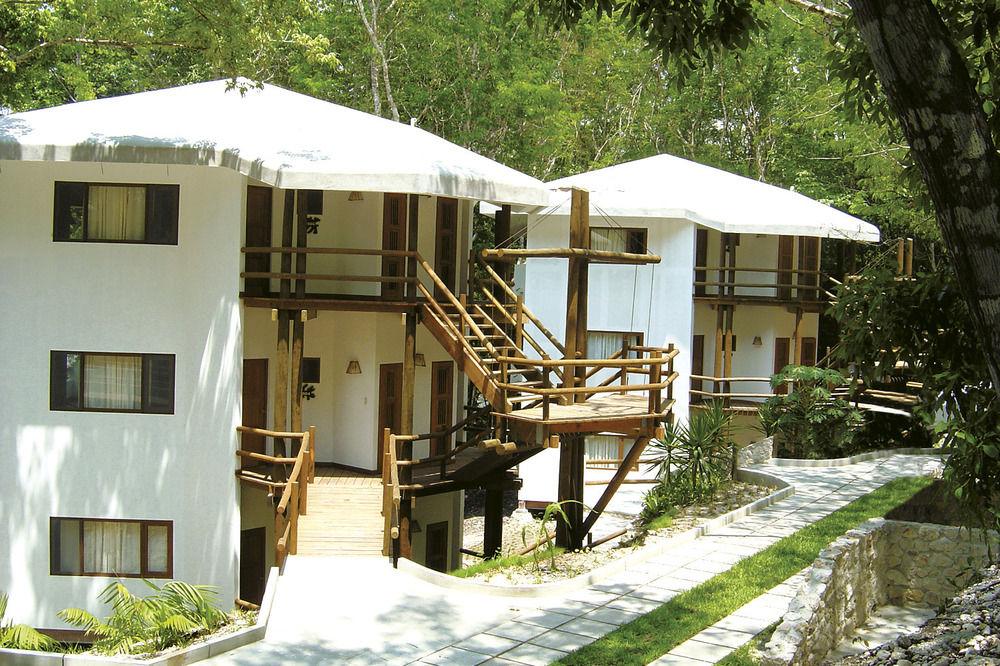 Villa Maya Flores Exterior foto