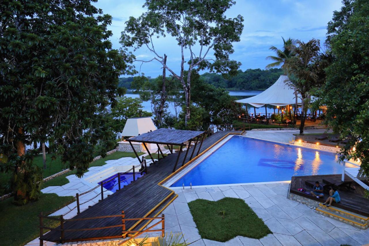Villa Maya Flores Exterior foto