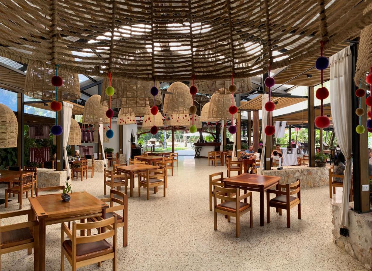 Villa Maya Flores Exterior foto